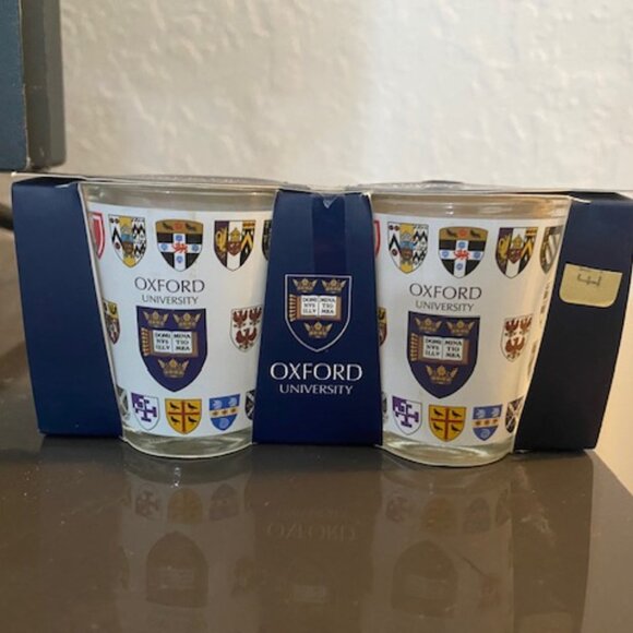 Licensed Official Set of 2 Oxford University Shot Glasses in Gift Box - Picture 2 of 5
